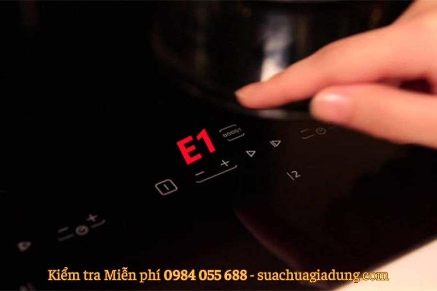 Các lỗi thường gặp ở bếp từ Sanaky