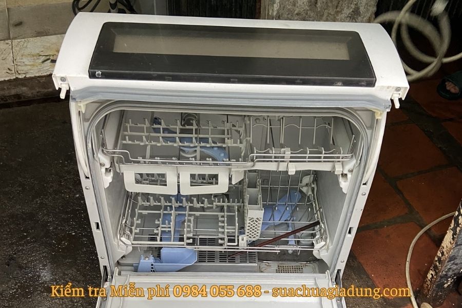 Một số lỗi thường gặp ở máy rửa bát Panasonic